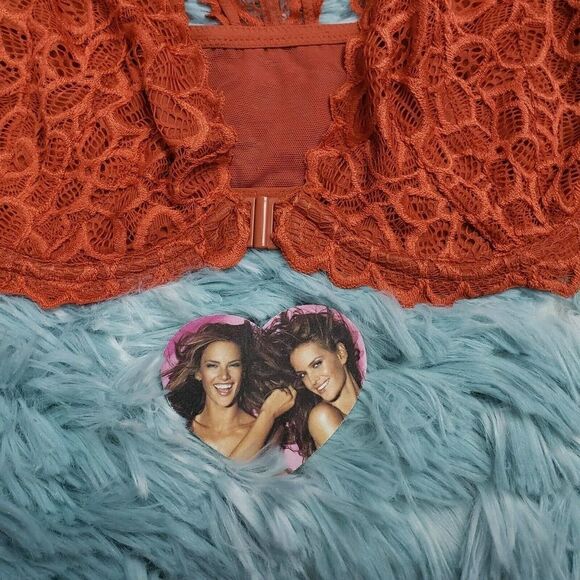 Victoria's Secret Racerback Pink Date Gingerbread Unlined Demi Brown 32 DD - Picture 4 of 6